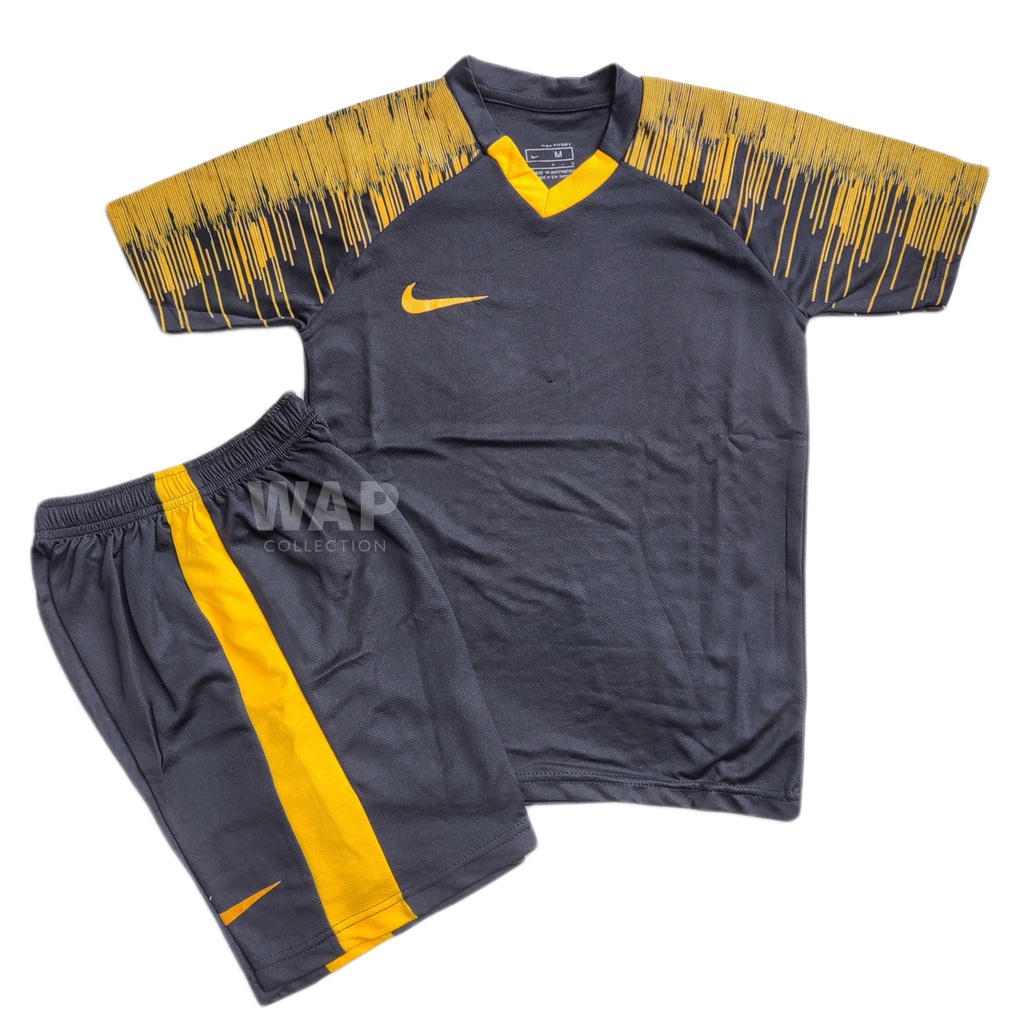 BAJU JERSEY TIMNAS GERATIS NAMA ROMENY NOMOR 10 U8-14 TH.
