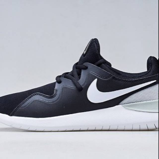 Jual Nike Tessen Run Black White | Shopee Indonesia