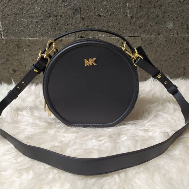 Tas MK Delaney Canteen Crossbody Bag Leather