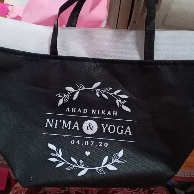 

Tas serut box nasi 22x22