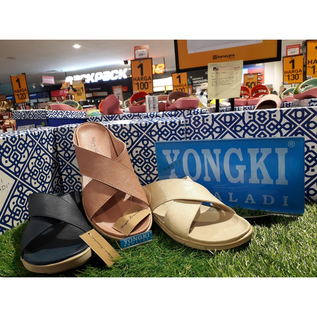Sandal Wanita Yongki Komaladi