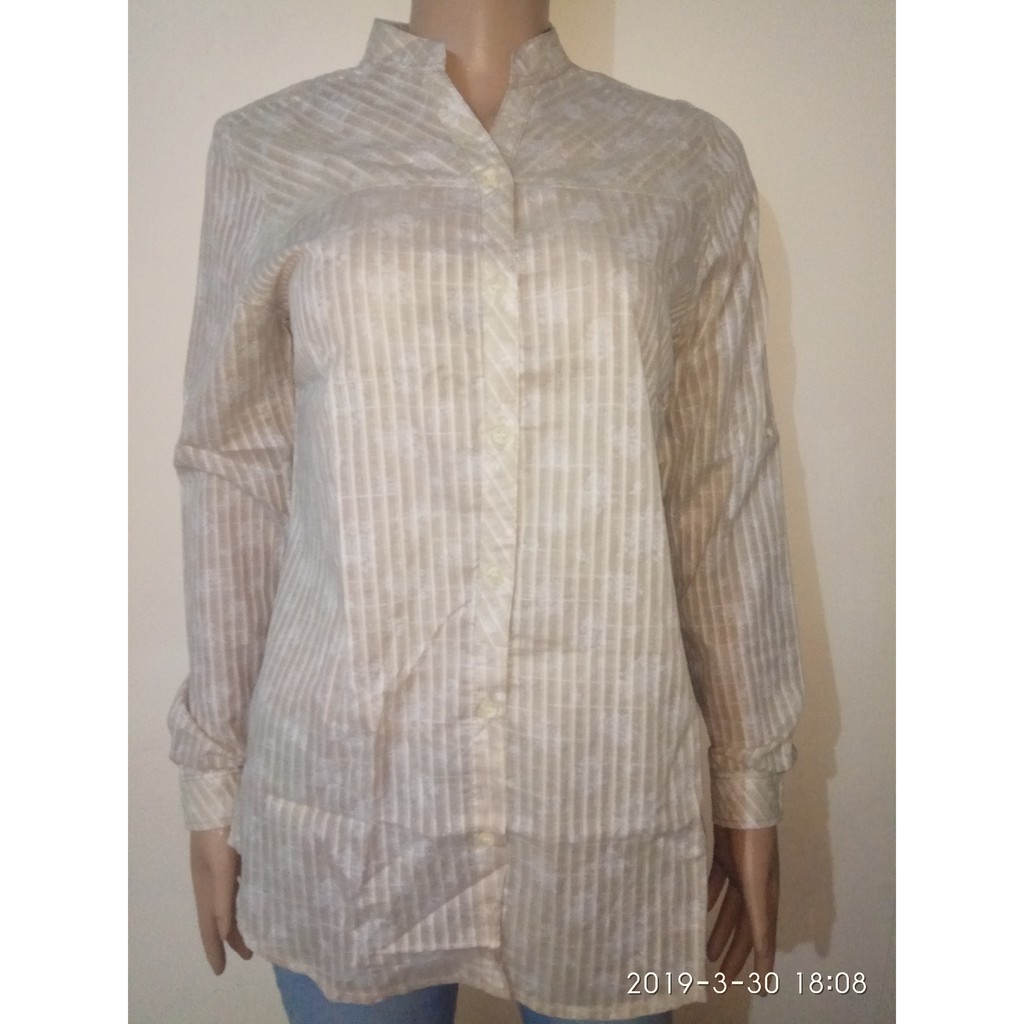 Kemeja Wanita / Kemeja Casual