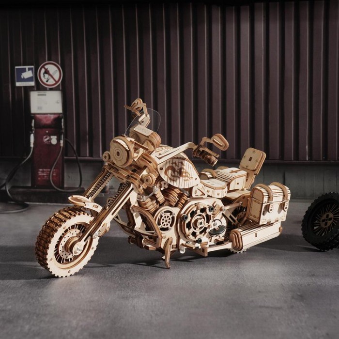 ROLIFE Robotime Cruiser Motorcycle LK504 3D Wooden Puzzle