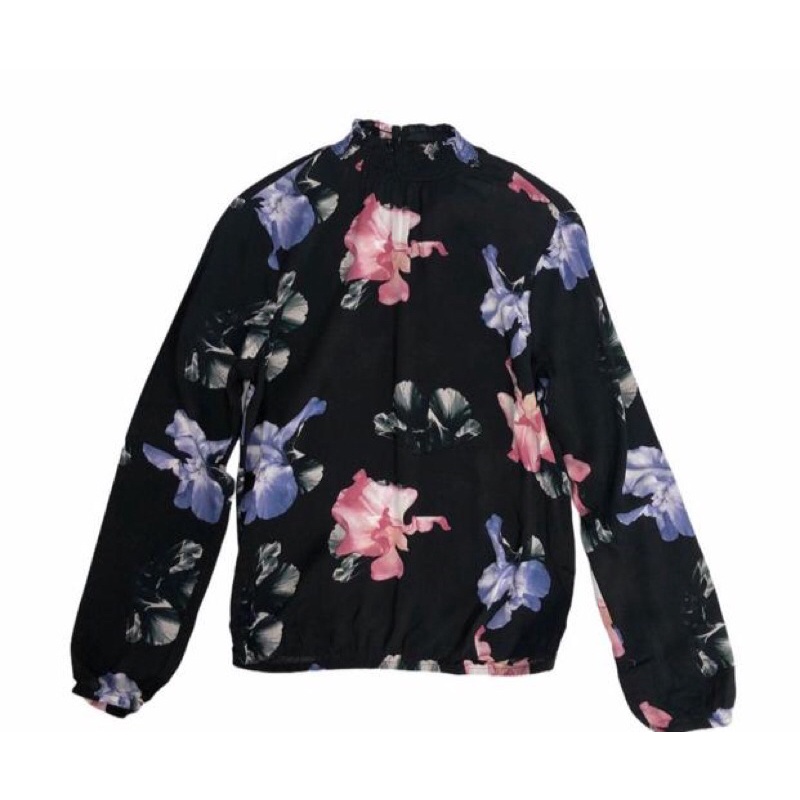 BLOUSE ATASAN ISUGA JEANS