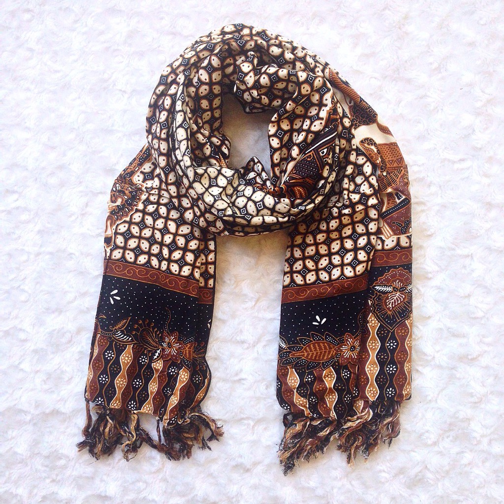 Omah Etnik Syal Scarf Batik Kawung Mix Wayang 04-Hitam