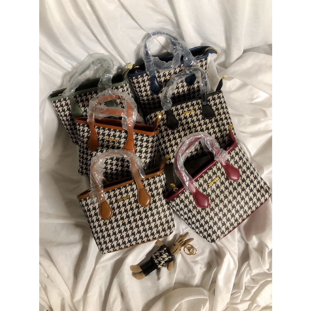 JH HONEY BUNNY BAG - Tas Selempang Wanita Tas Jinjing ORI by Jim's Honey