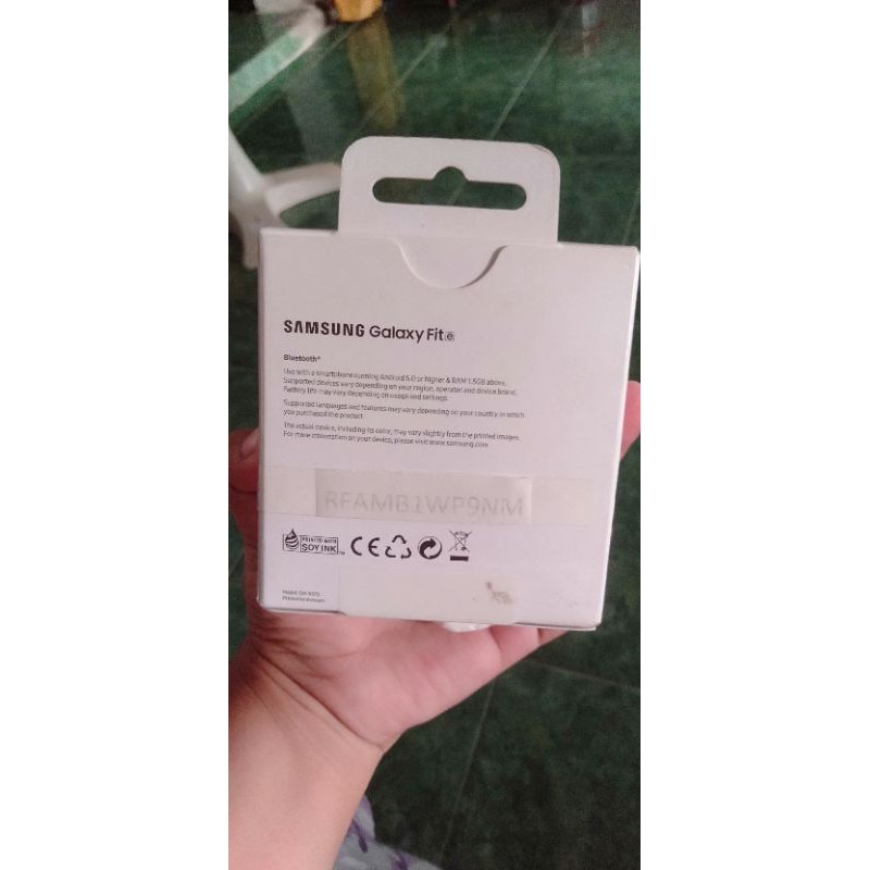 Samsung fit e smartwatch