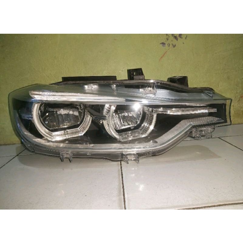 Headlamp BMW F30 Lci facelift kanan