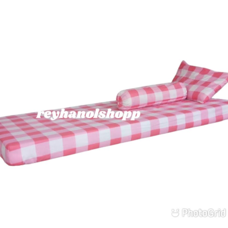 sprei set sudut karet motif kotak EMILY size 90x200/120x200