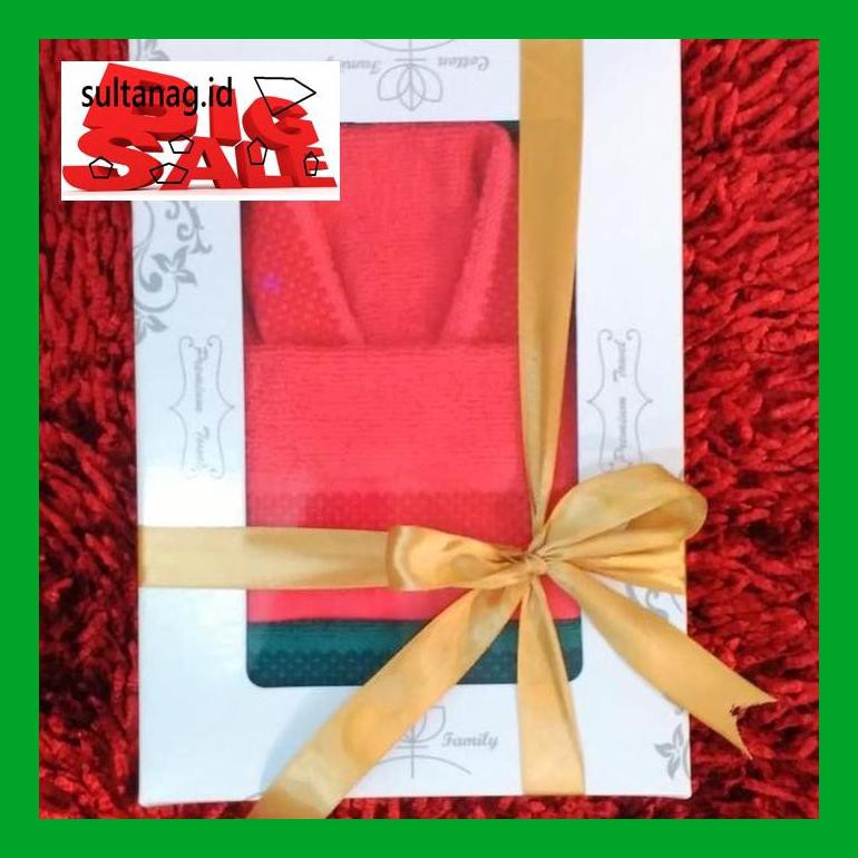 

Sullt4Spc Handuk Natal Set Dus Souvenir Hadiah Bingkisan Kado Merry Christmas R3Smosul