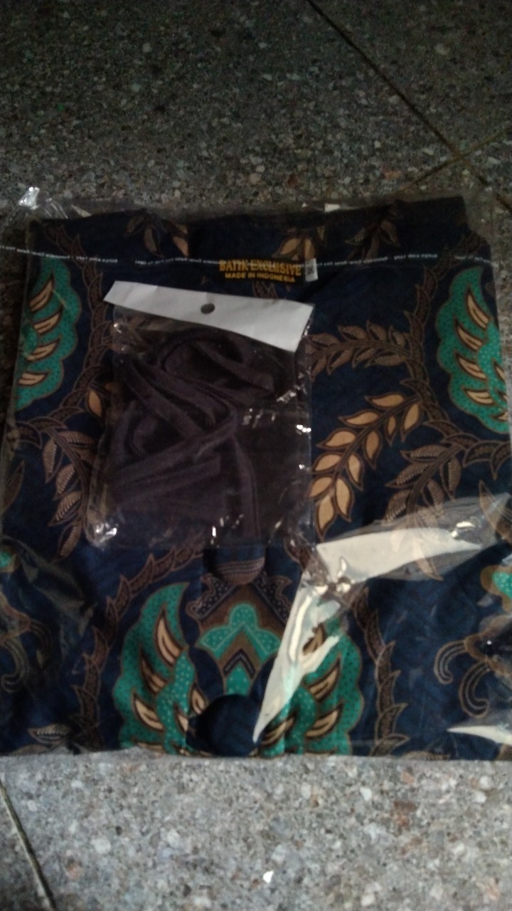 Batik Couple Bahan Katun Baturaden Reguler Fit C008