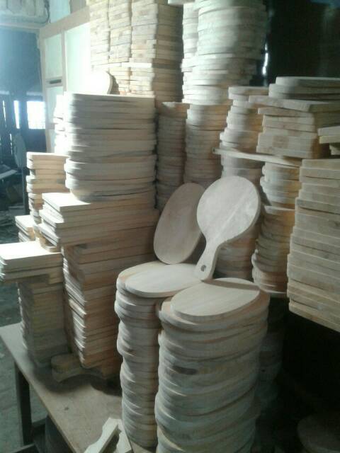 Talenan Kayu 15cm Pizza Medium 15cm / Wooden Cutting Board Pizza Pinus 15cm