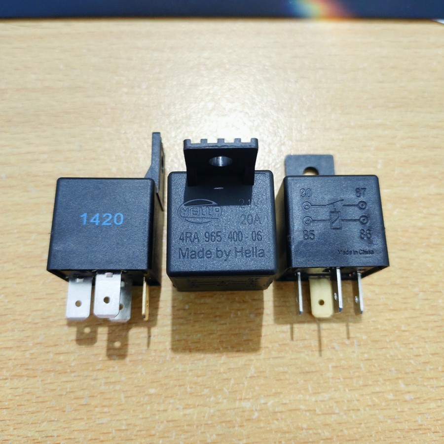Relay Hella 24V 20A Kaki 4 Relay Lampu Klakson HELLA
