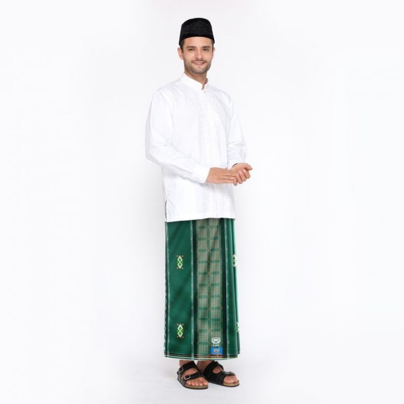 Sarung BHS Classic Gold Motif SSB Hijau