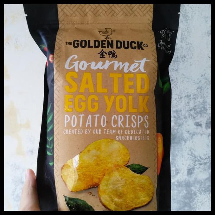 

HOT SALE Golden Duck Gourmet Salted Egg Yolk Potato Crisps 125 Gram (Singapore) - Fish Skin terjamin