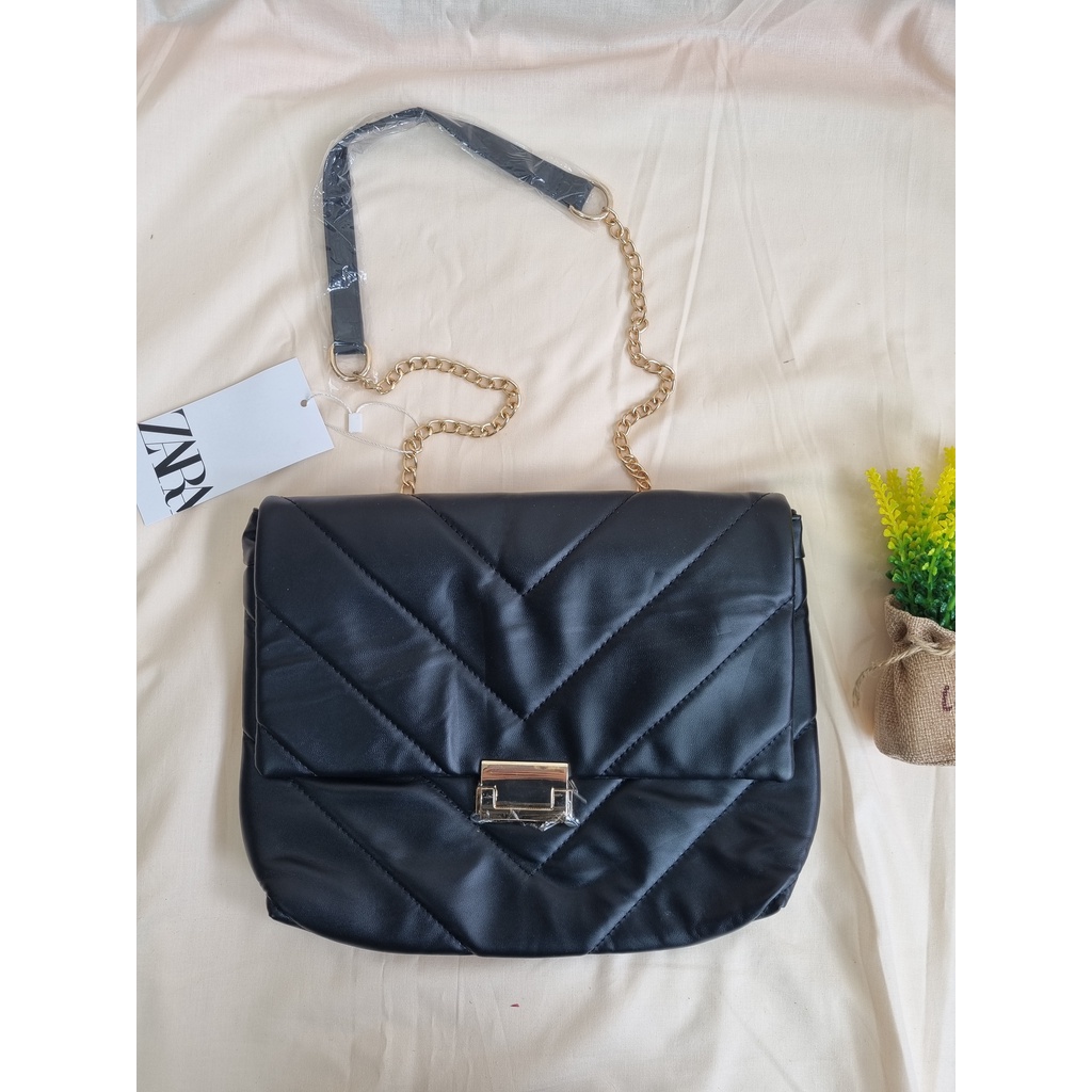 TAS ZARA WANITA MAXI QUILTED BAG