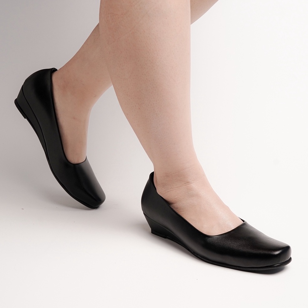 Sepatu Pentofel Wedges Wanita Big Size Uk 35~44 Hak 3cm/Sepatu Guru/Sepatu Kerja Wanita/Sepatu Forma