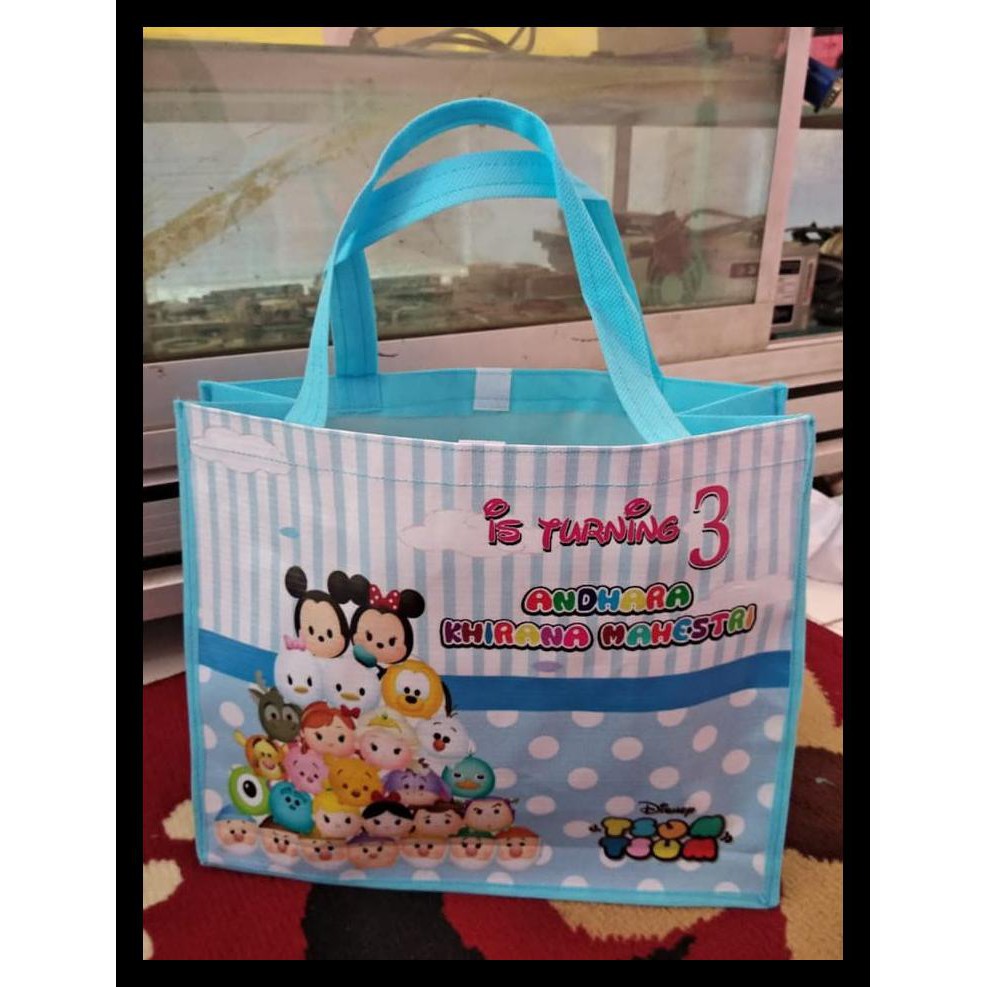 

Goodie Bag Custom Tas Souvenir Ulang Tahun Ultah Disney Ukuran C Termurah