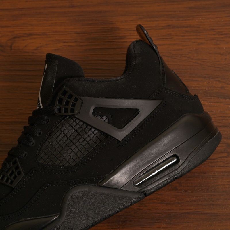 black 4s retro