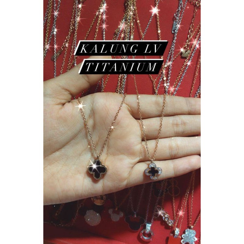 kalung titanium LV