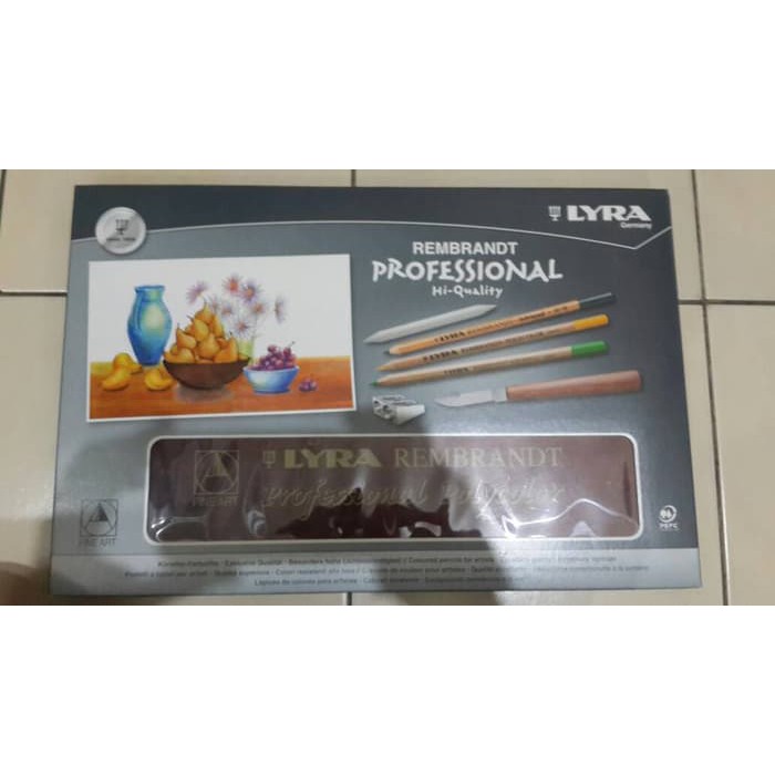 

Llyra Rembrandt Polychromos Professional Set