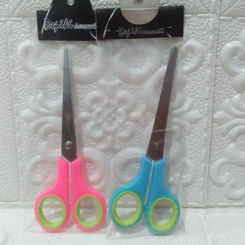 

GUNTING WARNA - SCISSOR