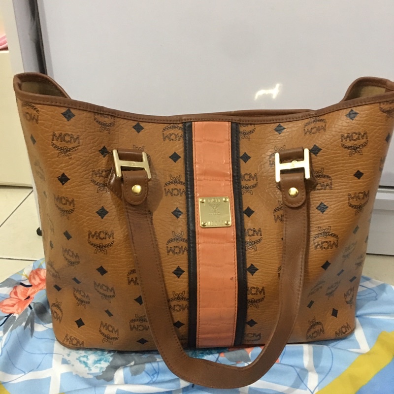 MCM MUNCHEN PRELOVED