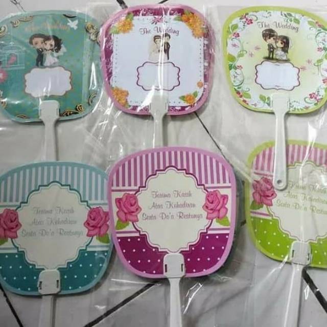 Souvenir kipas wedding