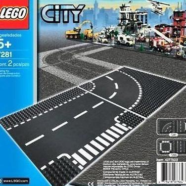 Lego City - 7281 T-Junction & Curved Road Base Plate