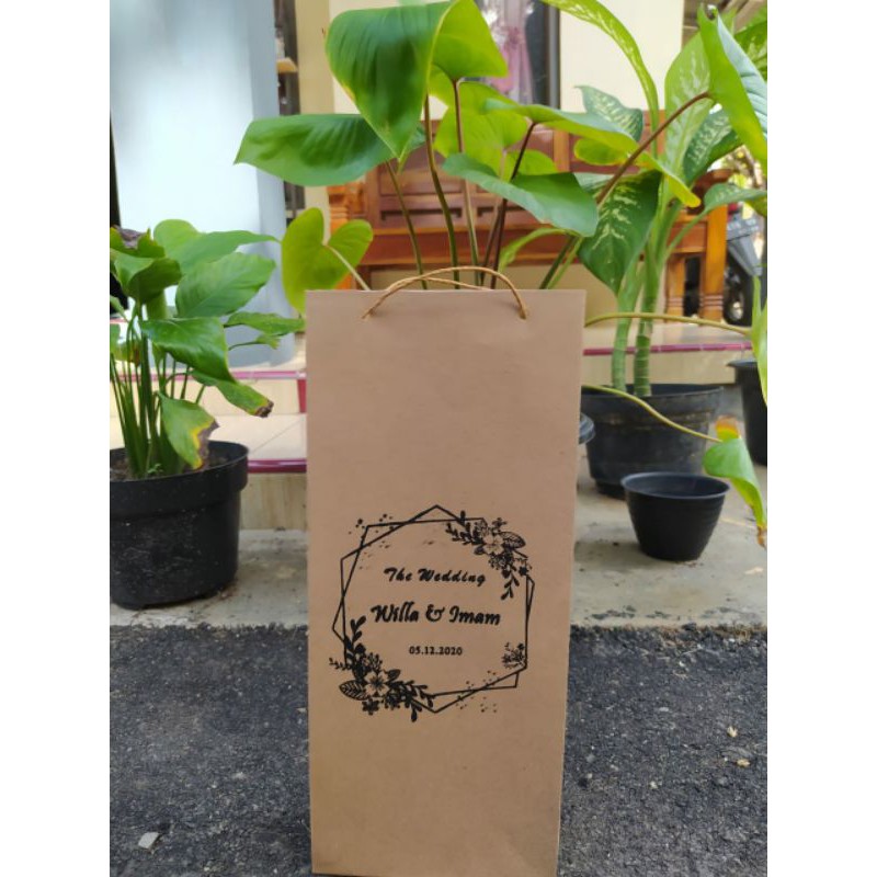

Tas paperbag ukuran 14*5*32