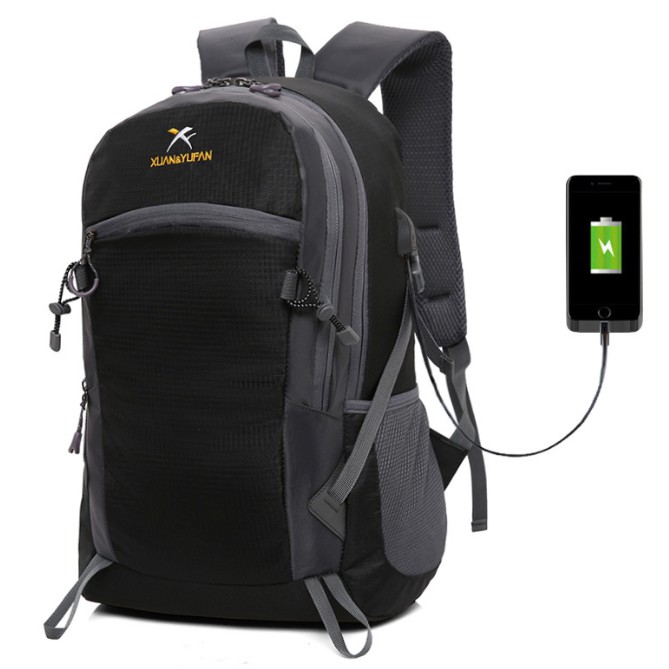 TW02-02 Tas Gunung Ransel Dengan USB Port