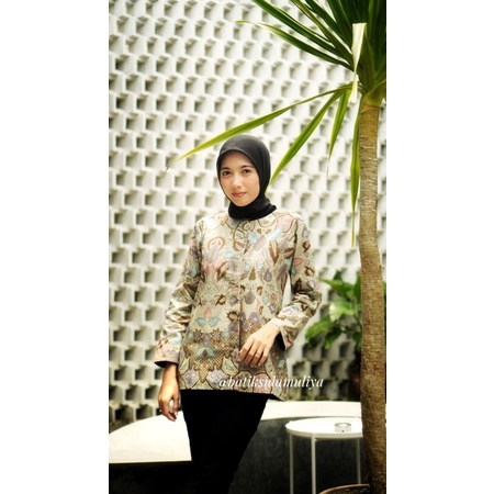 Blouse Batik Premium By Sidamuliya Collection Blus Atasan Blazer Kantor Resleting Depan Eksklusif-Anya