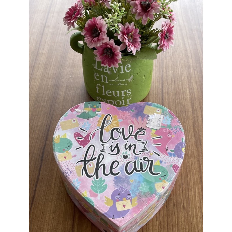 

heart shape box A box bentuk hati