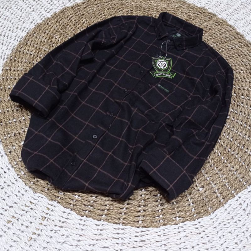 kemeja flanel kemeja kuliah kemeja flanel unisex pria dan wanita baju kemeja flanel surfing motif Ke