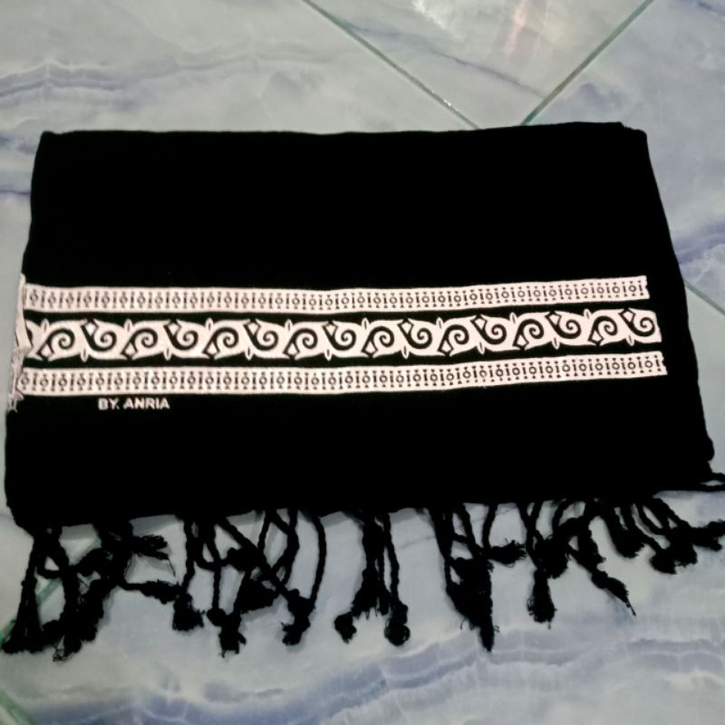 Selendang hitam /selendang hitam wanita /syal wanita /syal rajut-13