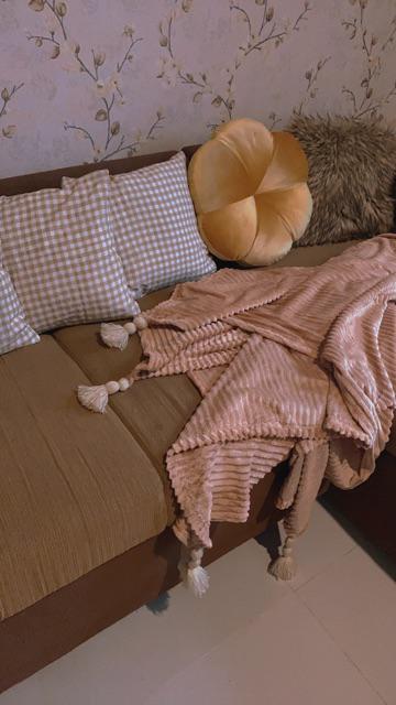 Clover Throw Blanket In Camel