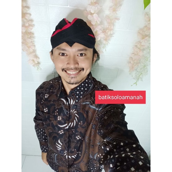 PRASTOWO HITAM BATIKSOLOAMANAH KEMEJA BAJU BATIK PRIA SOLO LENGAN PANJANG FULL FURING KATUN HALUS DWI BHARA BULU SETA BIRU DAUN PISANG  MAHKOTA MERAH KANGEN IJO DEWANGGA MERAH PARANG MERAH MODANG NAVY PROBOSETO KUNING SIPAR BIRU NAGA BULAN JOGJA