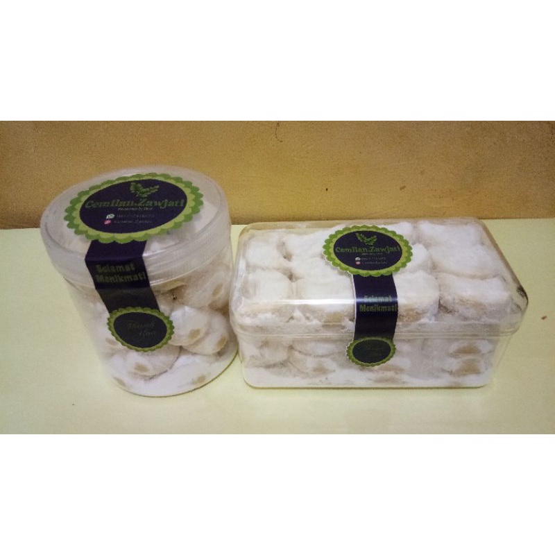

Kue Putri Salju / Kue Kering Putri Salju Premium
