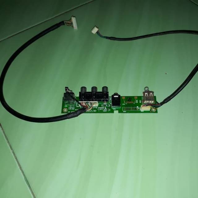 Socket Soket Audio Output USB Polytron PLM 32B70 32B72 32B70/72