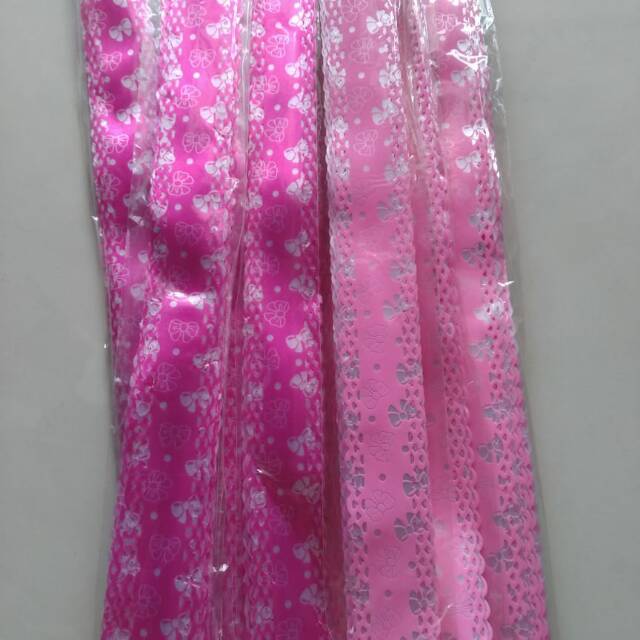 

pita serut / tarik hiasan kado motif pita