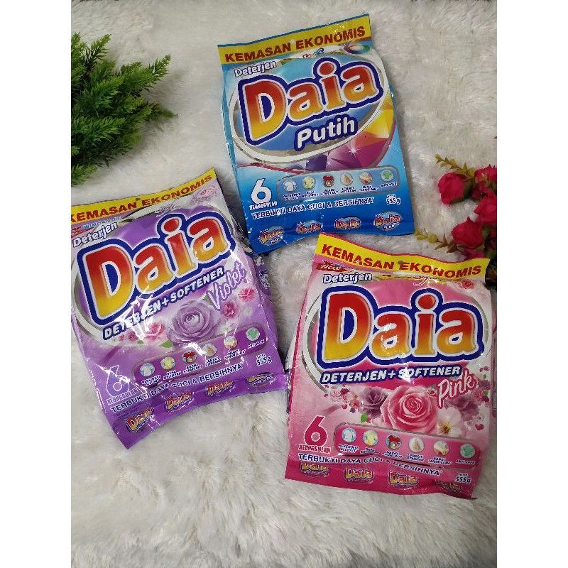 Daia  detergen bubuk 550 g