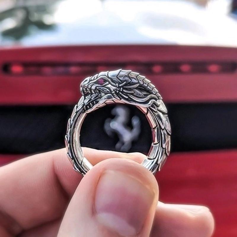 Cincin Bentuk Naga Bahan Zinc Alloy Gaya Punk Untuk Pria