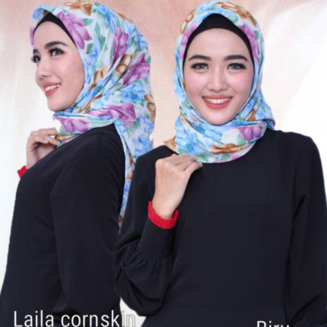 Hijab kerudung jilbab lila skin segi empat biru muda