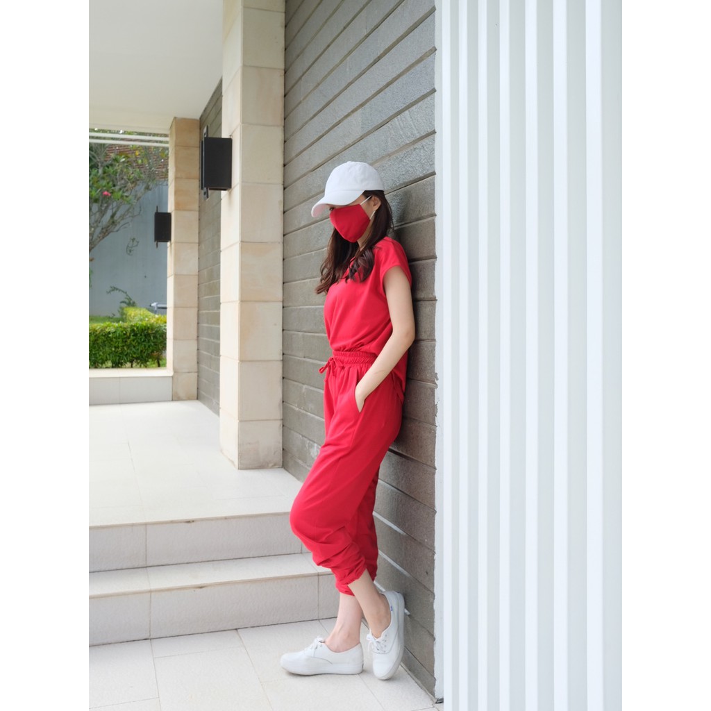 S-0130 Set Comfy & Sporty with Matching Mask-RED