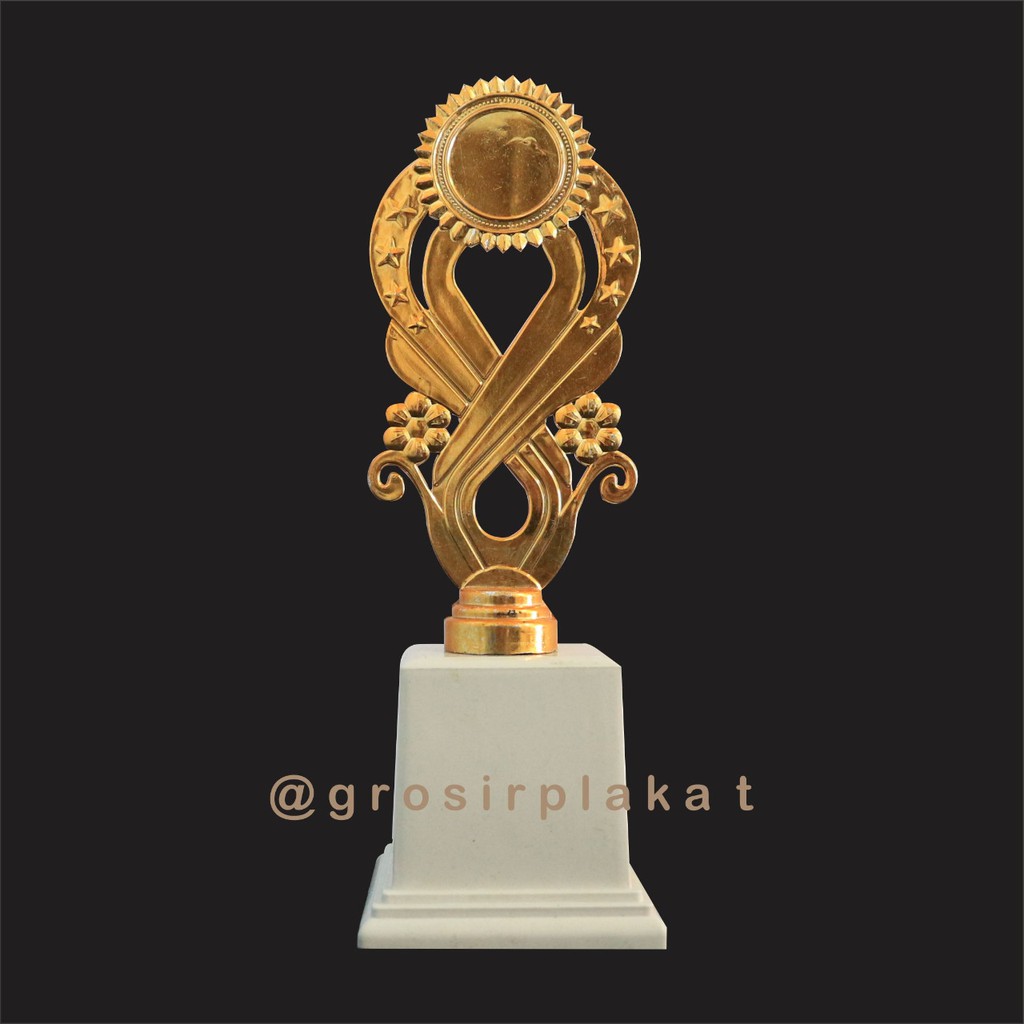 Trophy Murah