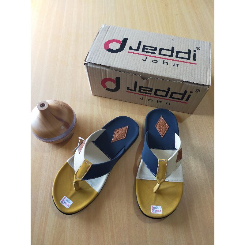 Sandal Jeddi Hawai (Man) Navy-Kuning