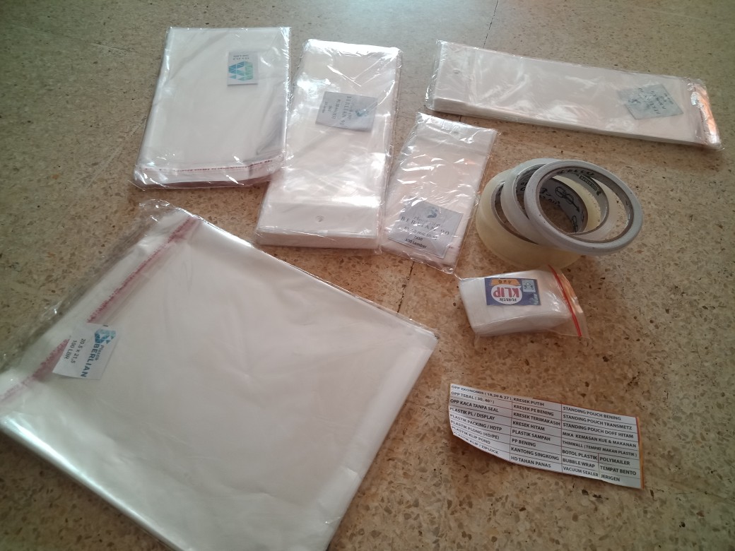 Plastik Opp 13 X 21,5 Cm 18 Mic 100lbr / Plastik Undangan