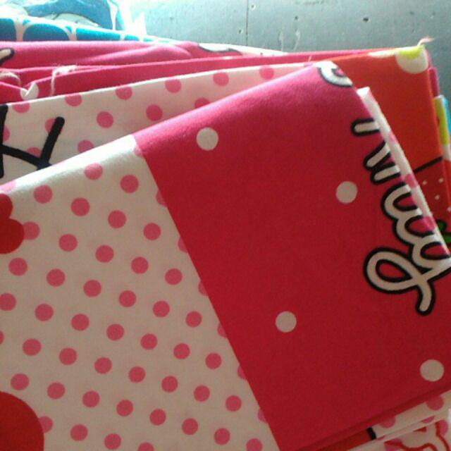 Sarung Bantal Karakter Bahan Halus Tidak Luntur