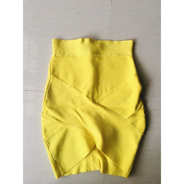 preloved bawahan herve leger