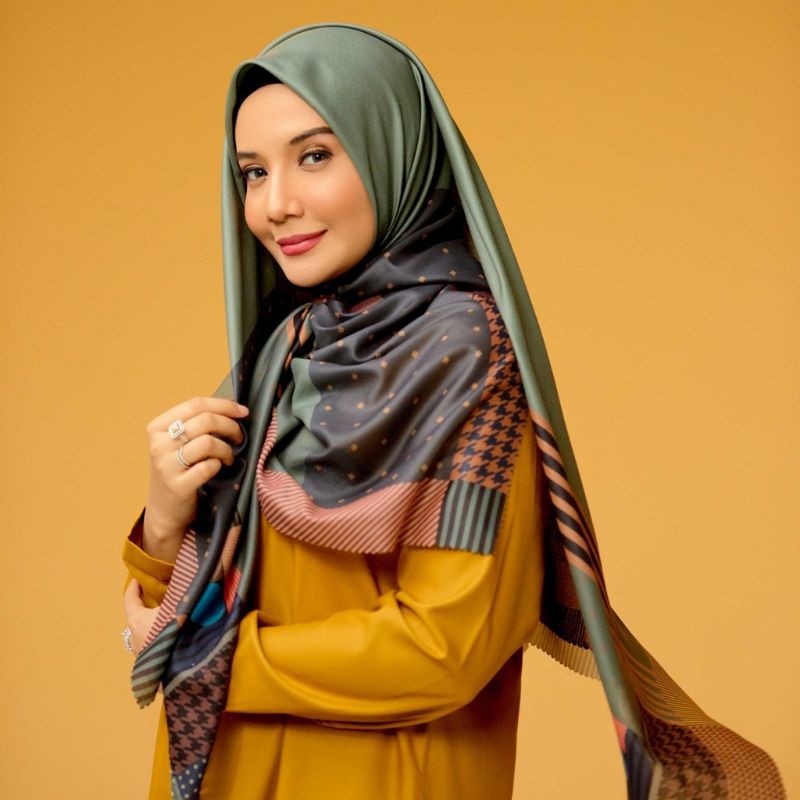 Deenay X Zaskia Sungkar Deenay Sparkle Green Deenay Original